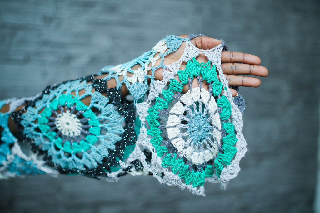 Crocheted Tommy Hilfiger Crop Top with Mandala Long Sleeves and Skirt Set