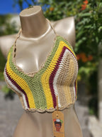 بلوزة قصيرة مخططة